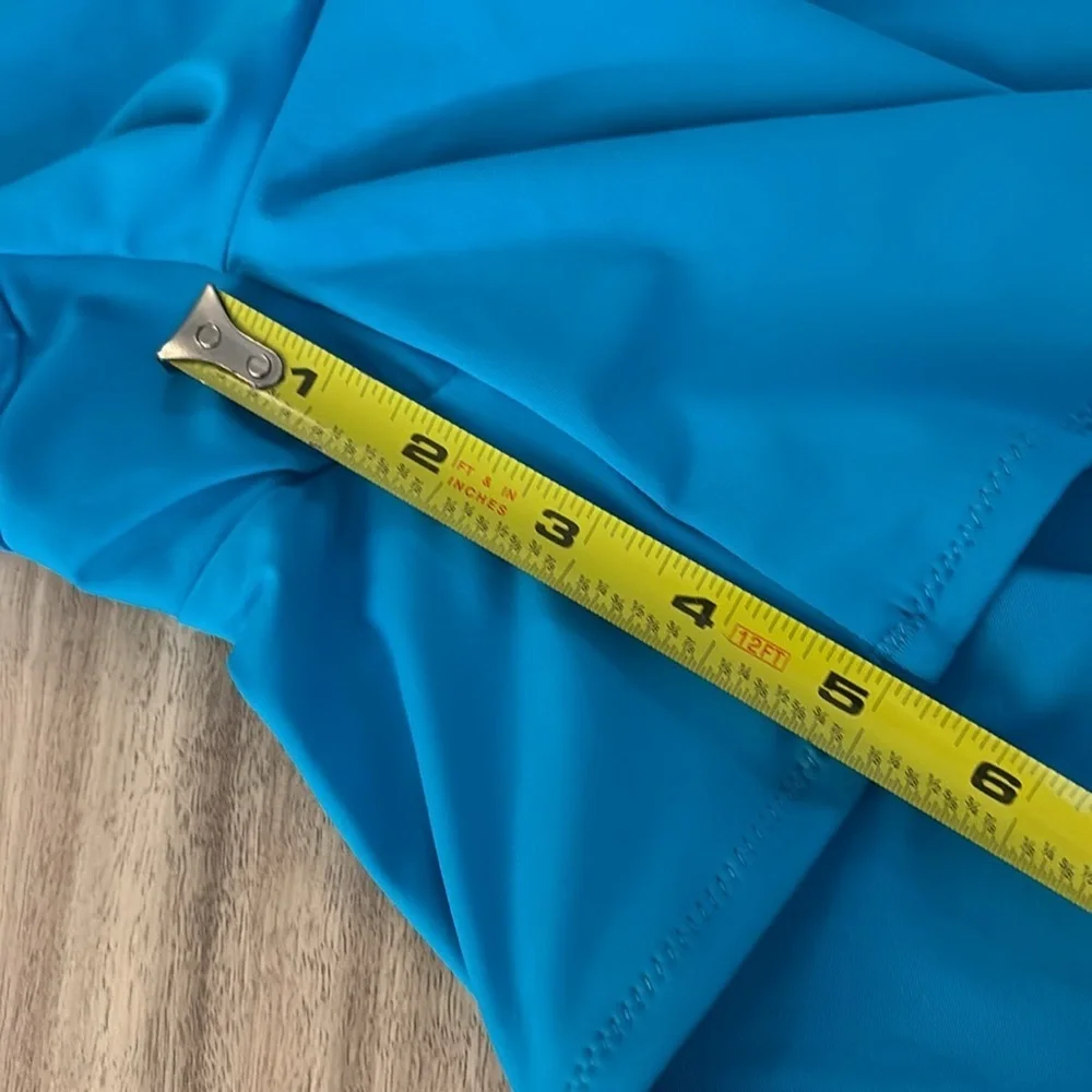 SKIMS Recycled Swim Mid Waist Short Limited Edition - Turquoise 4X NWT